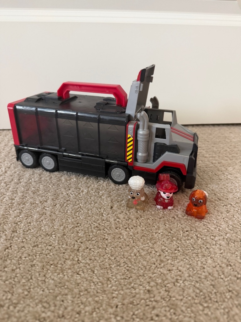Paw Patrol Mini Al Truck w 3 Micro Movers
